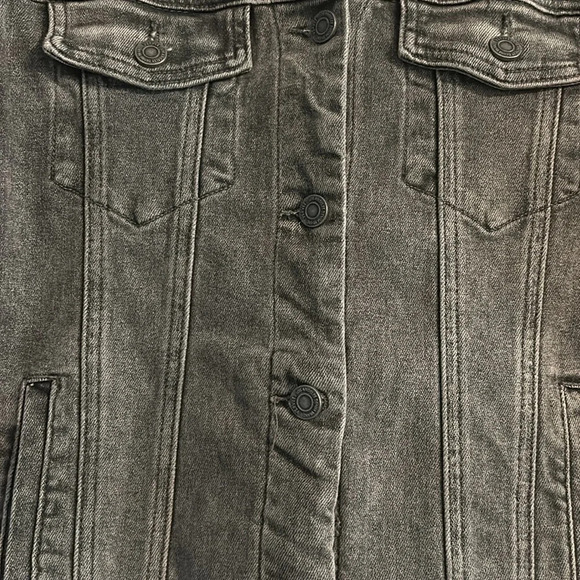 Vervet washed black distressed jean jacket - Picture 6 of 8